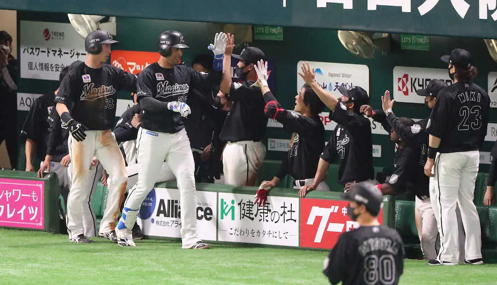 【画像・写真】マーティン劇場だ！スクイズ失敗のち、勝ち越し弾　ロッテ2連勝
