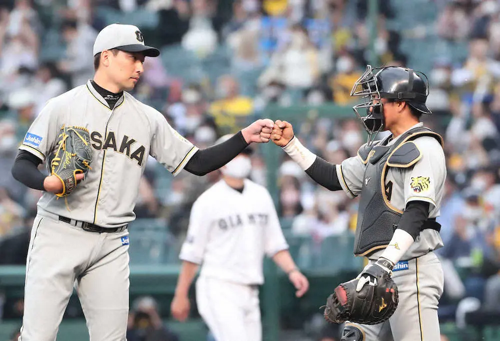 【画像・写真】阪神・岩崎　ヒヤヒヤ今季6セーブ　矢野監督「もうしびれましたけどね。優を信じて」力投称える