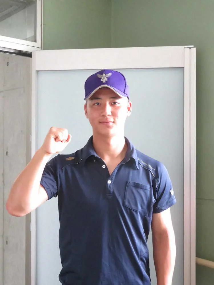 【画像・写真】＜高崎健康福祉大高崎・関東第一＞2回の左越え2ランを含め，広角に長打を連発した関東第一・井坪