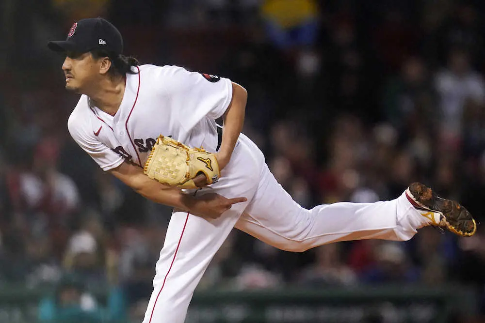 【画像・写真】Rソックス沢村　登板機会なしもチーム5連勝に「良かった」　試合後はセルティクスのエースジャージ着用