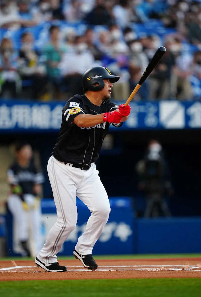 【画像・写真】DeNA「交流戦シリーズ」2022レジェンド対決に斎藤コーチ登場