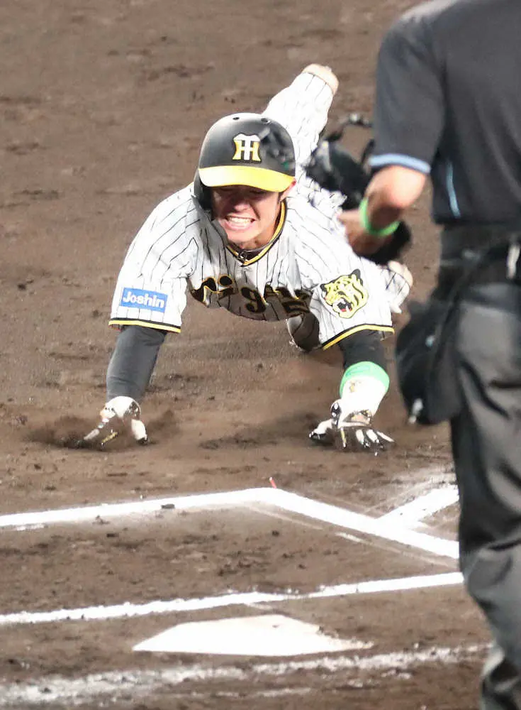 【画像・写真】阪神・中野　魂の走塁が勝利呼んだ!　足で“マー君攻略”盗塁、激走生還「なんとか還る気持ちで」