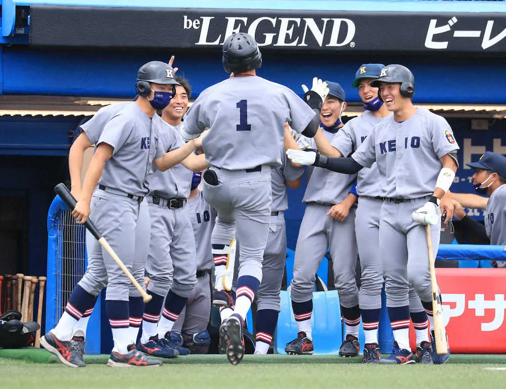 【画像・写真】慶大・萩尾　2万2000人大観衆に「感謝の思い」で今季4号!　2発11安打で早大討ち