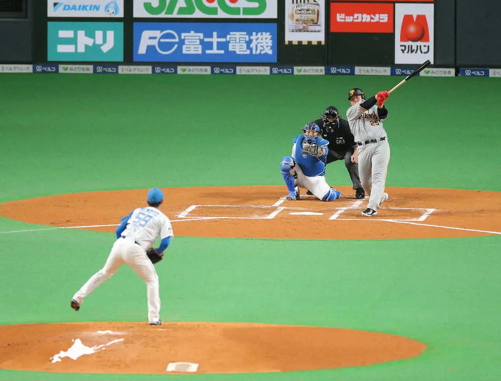 【画像・写真】巨人・岡本和が通算150本塁打達成！「よかったです！」　14打席ぶり安打がメモリアル弾