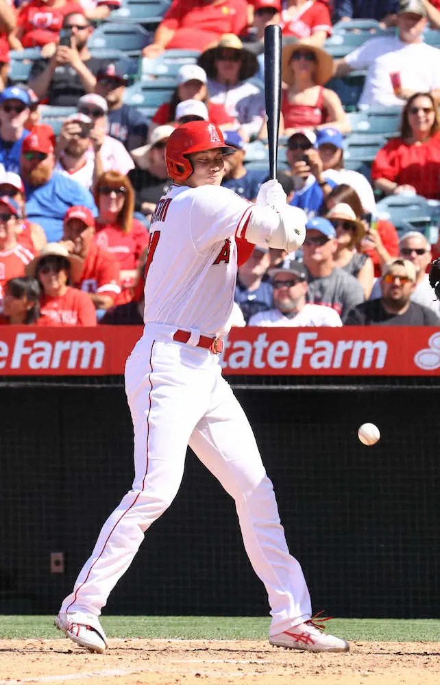 【画像・写真】大谷翔平　今季2度目の2打席連発！第4打席には右ひじに死球受け大ブーイング