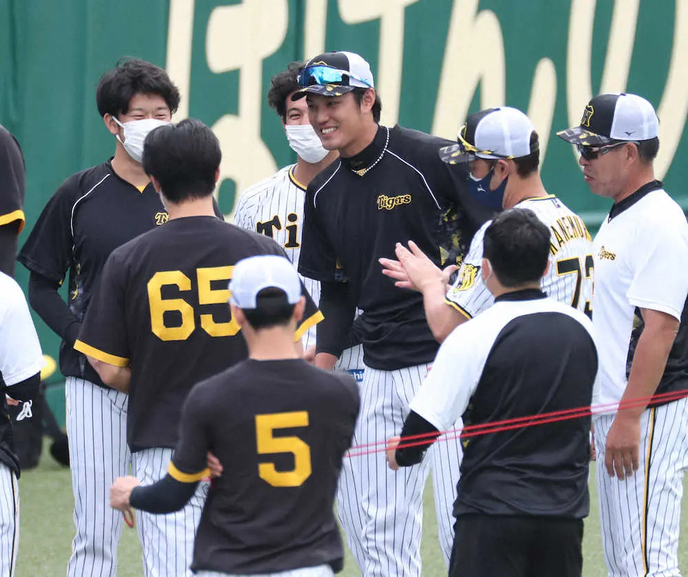 【画像・写真】阪神・藤浪&ロハスが1軍合流