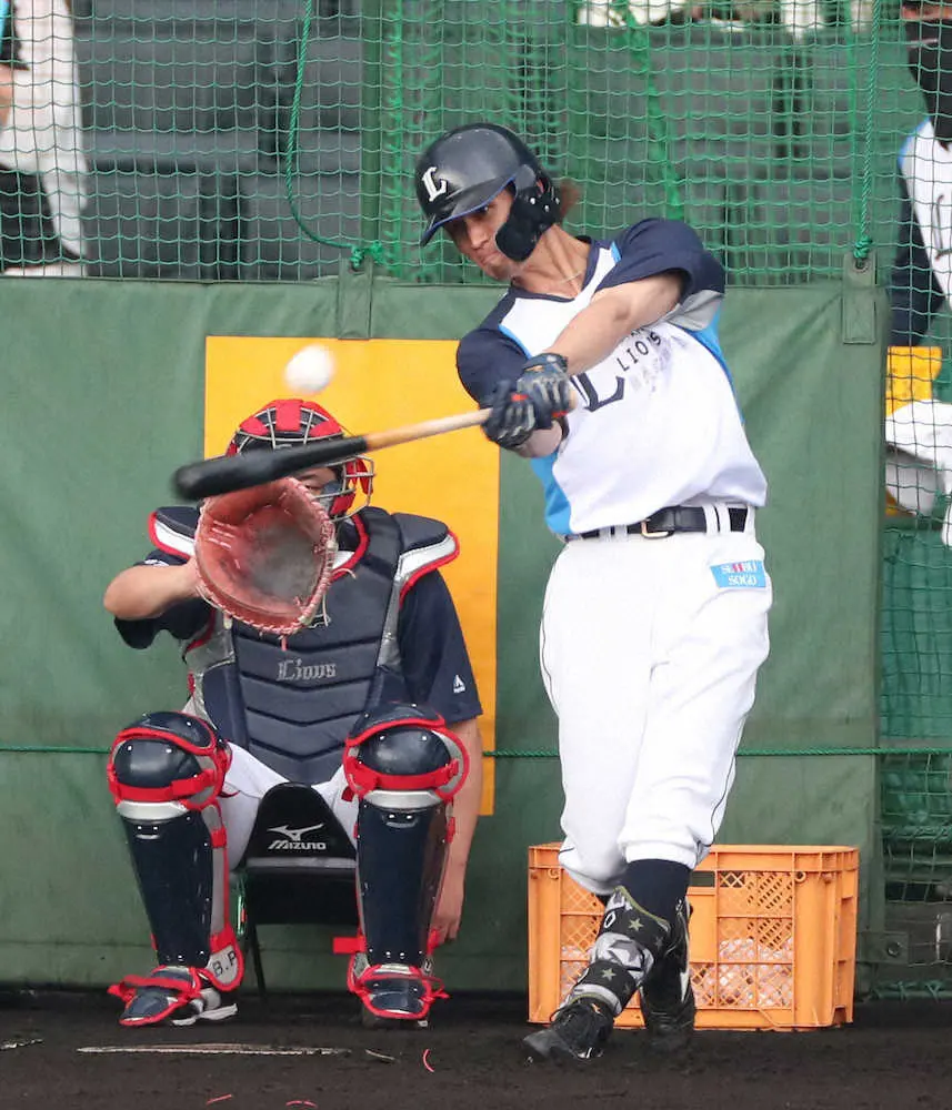 【画像・写真】左膝前十字じん帯損傷の西武・若林　1年ぶり昇格し「2番・右翼」で即先発「どんな形でも貢献したい」