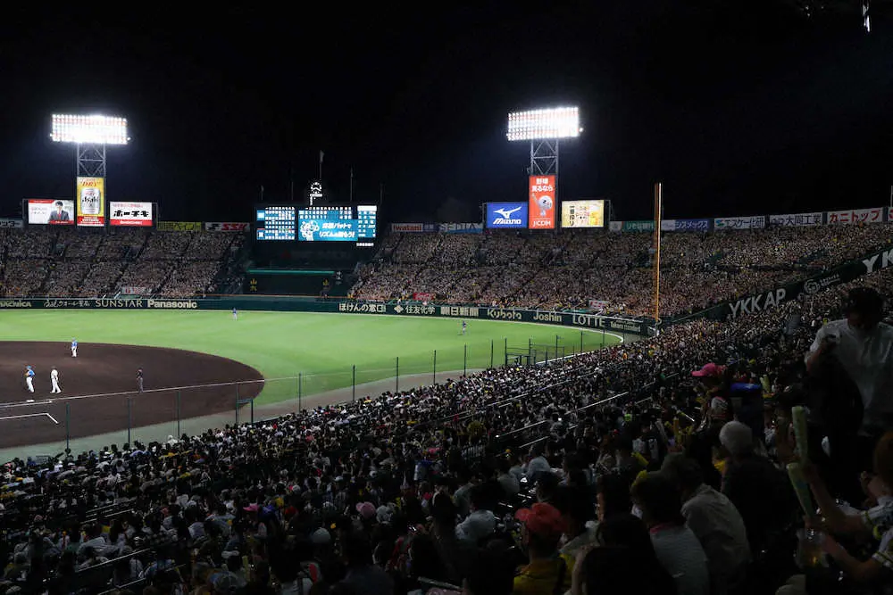 【画像・写真】【阪神・井上ヘッド一問一答】6点差逆転「BIGBOSS効果もあり、大観衆の中でこういう試合できた」