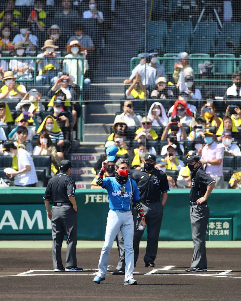 【画像・写真】新庄ビッグボス　完敗も“掛布氏ものまね”で爆笑会見　阪神・青柳を称賛「面白い作戦すら出来なかった」