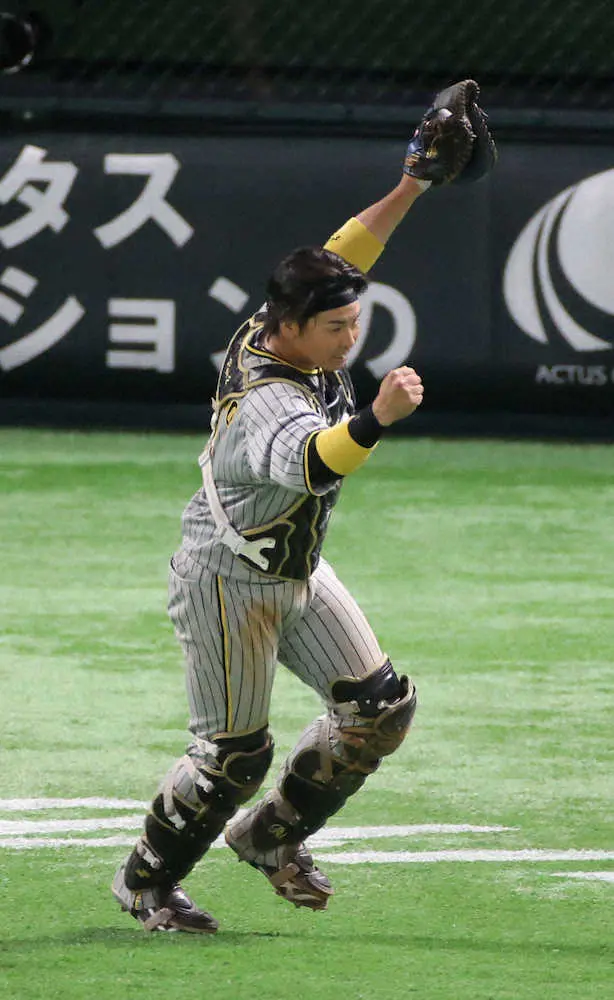 【画像・写真】阪神・梅野、打って守って「ただいま」21打席ぶり安打に西勇ら好リード　右脇腹筋挫傷から完全復活