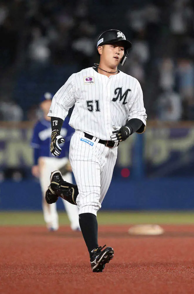 ロ 中 6回 逆転3ランを放ったロッテ 山口 撮影 郡司 修 スポニチ Sponichi Annex 野球