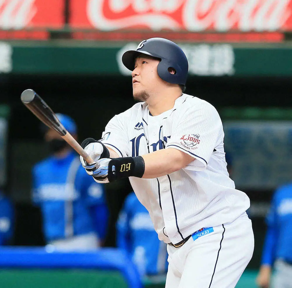 【画像・写真】西武・おかわり　右手親指痛で登録抹消　辻監督「そんなに痛くなくてバットを持つと少しというところ」
