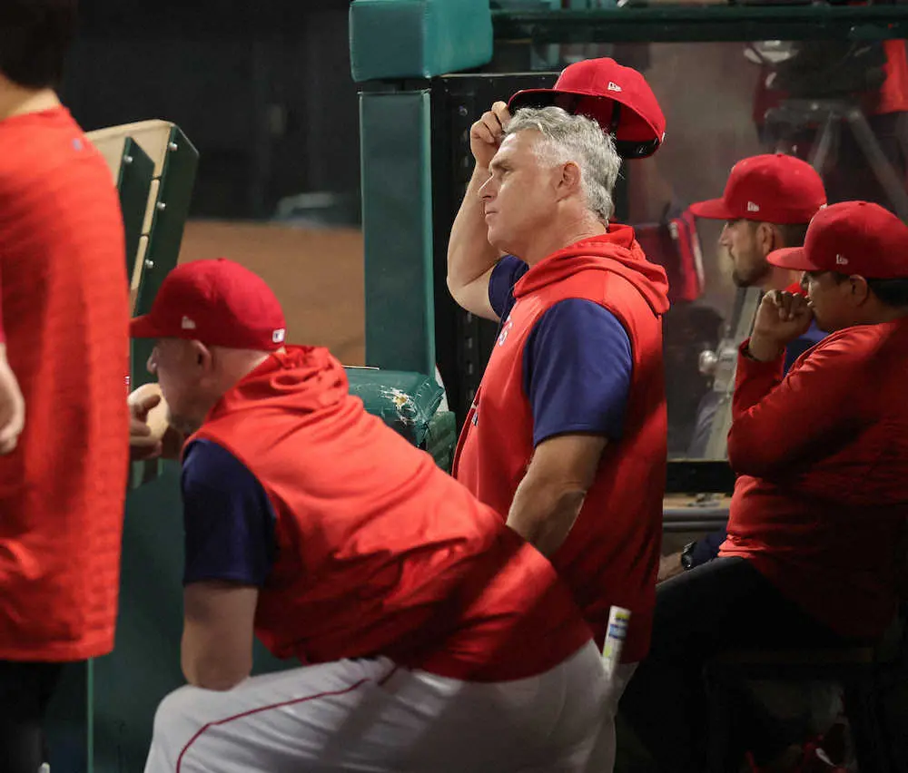 【画像・写真】エンゼルス、ネビン監督代行が初采配も止まらぬ13連敗　「トラウタニ」で先制も延長10回競り負け