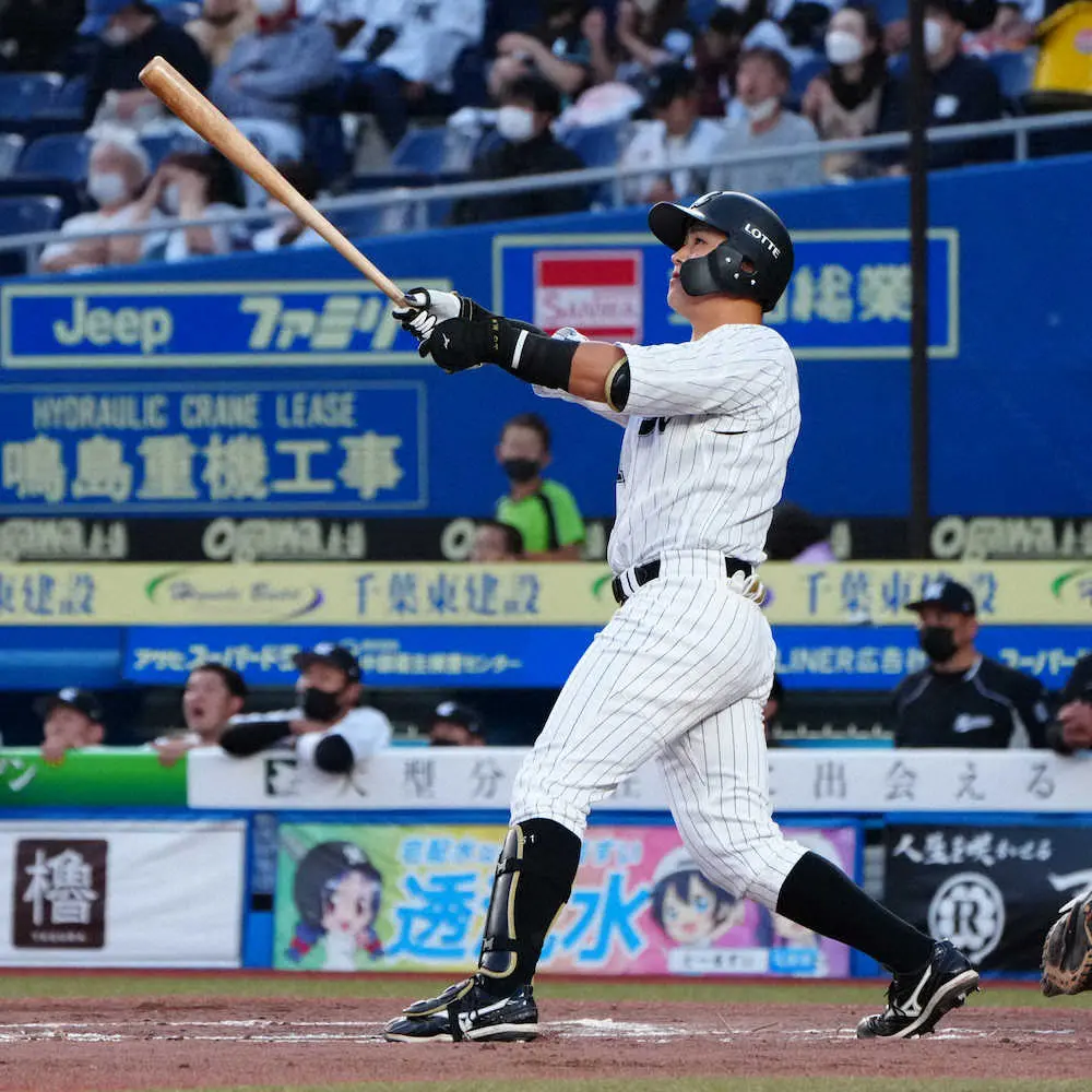 【画像・写真】ロッテ・山口が中1日V弾！　お立ち台で恒例の俳句披露「ロックの日　バットが奏でる　ホームラン」