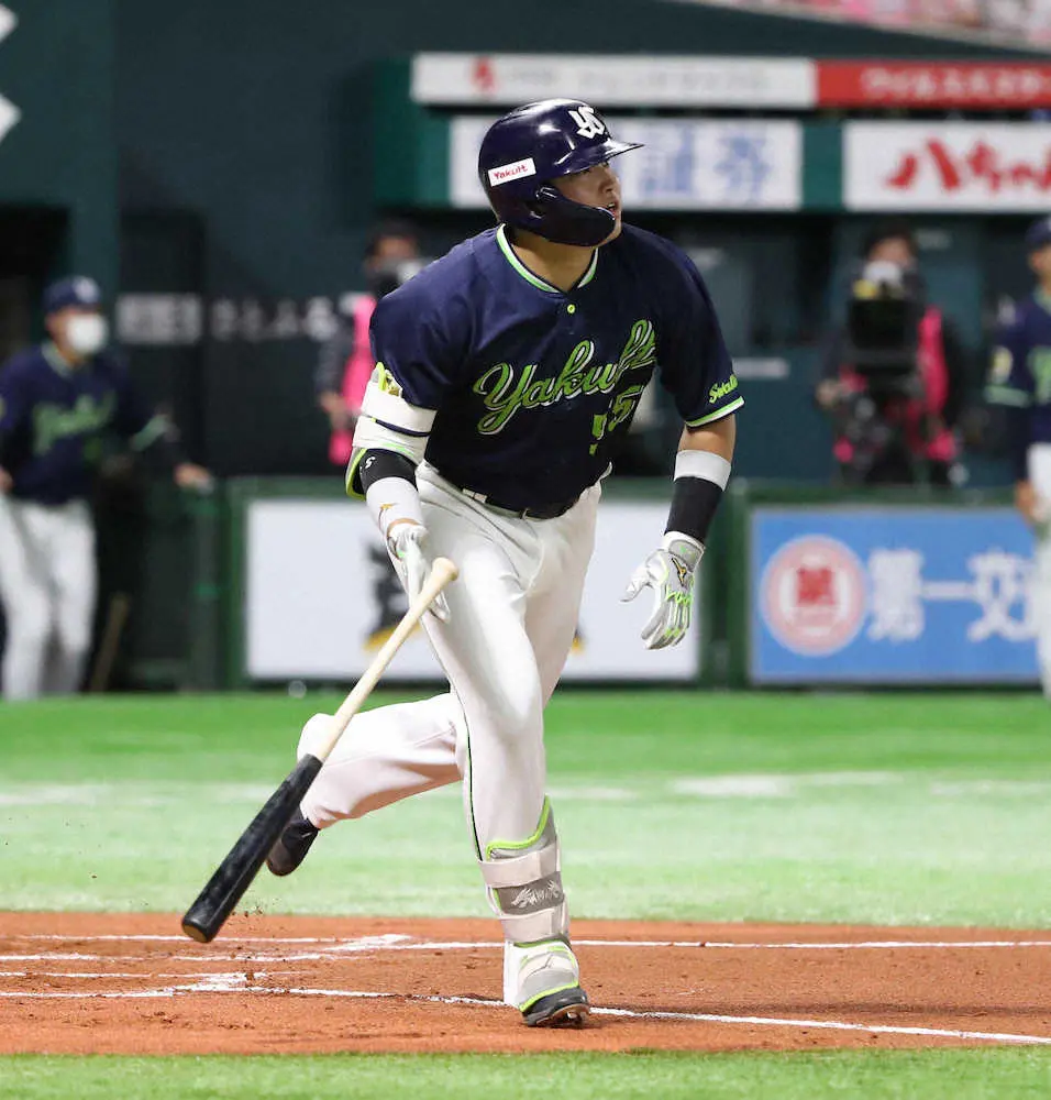 【画像・写真】ヤクルト村上が止まらない！2打席連発の逆転19号グランドスラムで6打点　球団新のシーズン3本目
