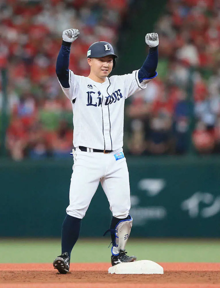 【画像・写真】西武ドラ3・古賀が初打点初マルチ初お立ち台「気持ちいいです。必死で頑張ります」