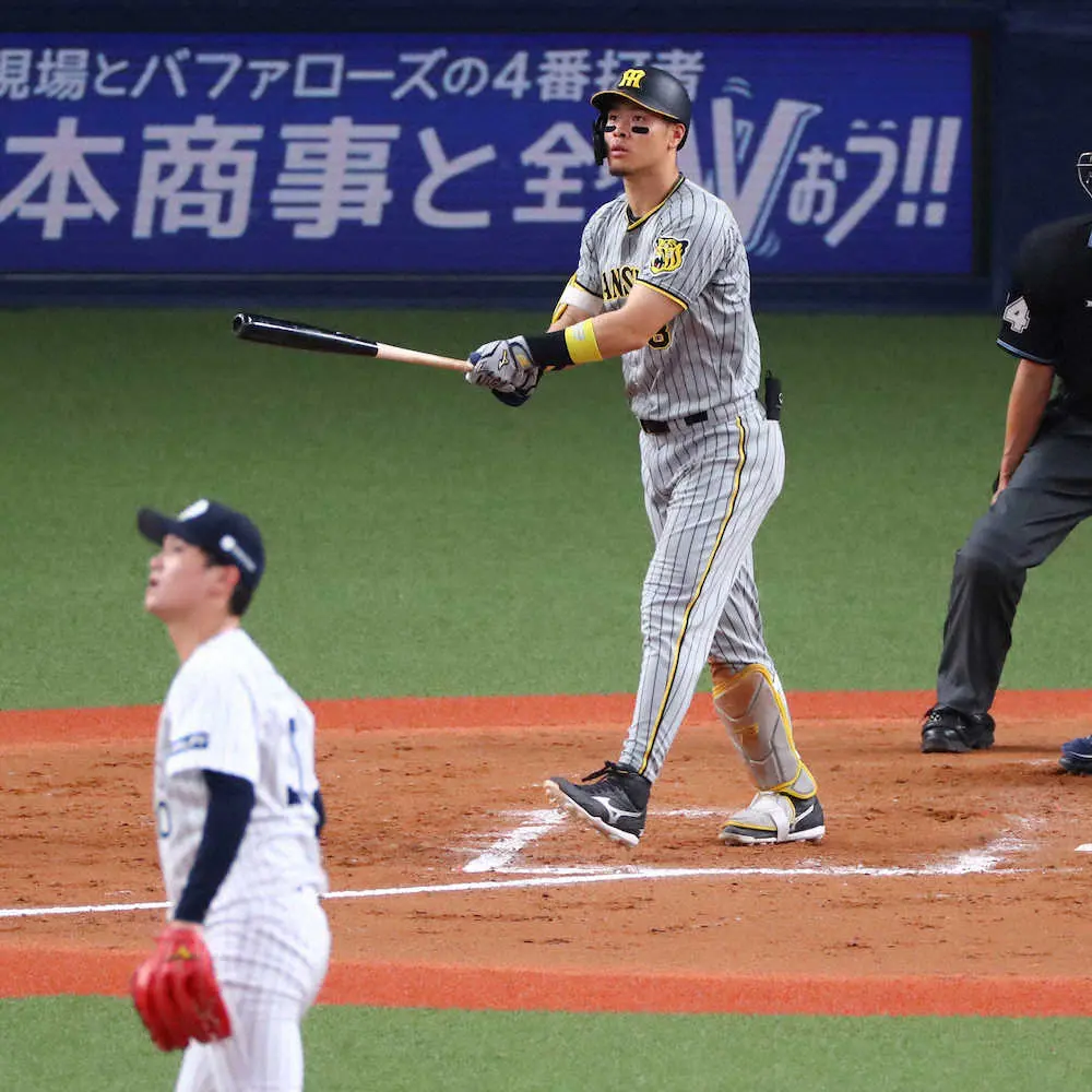 【画像・写真】阪神・佐藤輝「キモティーです。キモティよかった」特大5階席130m弾に今季2度目の“決めセリフ”