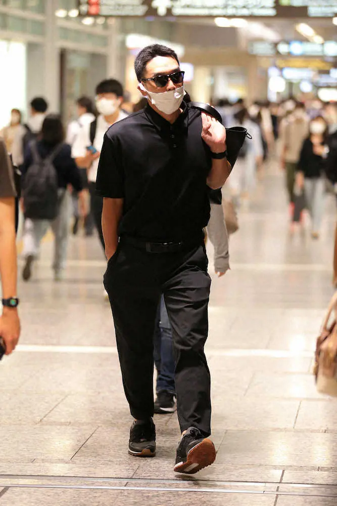 【画像・写真】巨人・阿部コーチ掲げる巻き返し3カ条 「正捕手」「ベンチワーク」「新戦力」