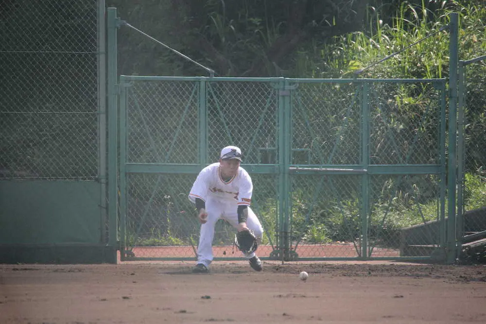 【画像・写真】巨人・中山が2軍練習に参加　全体的なレベルアップに意欲