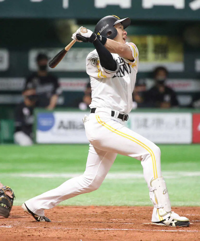 【画像・写真】ソフトバンク・ギータ　楽天マー君撃ち先制8号　不振脱出へ5月22日以来の一発