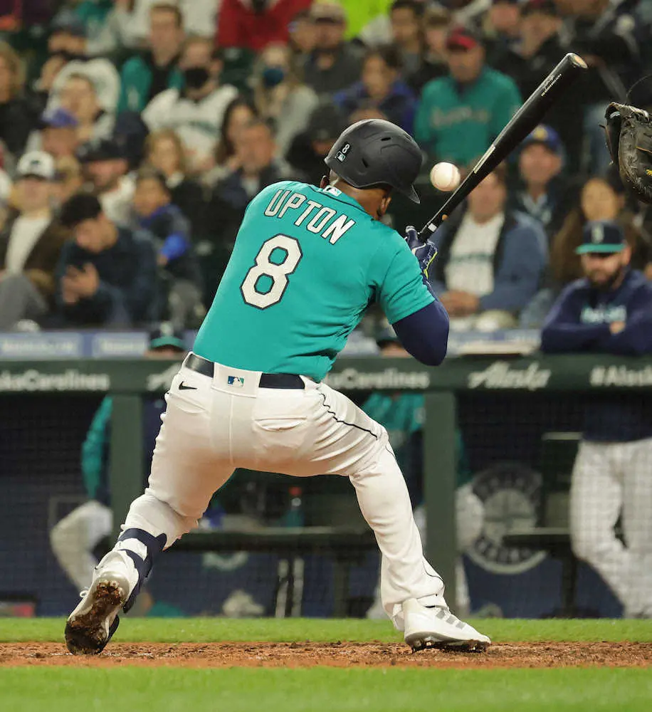 【画像・写真】大谷の元同僚、前日に頭部死球のアプトンがスタメン出場　3の0も死球の影響感じさせずプレー