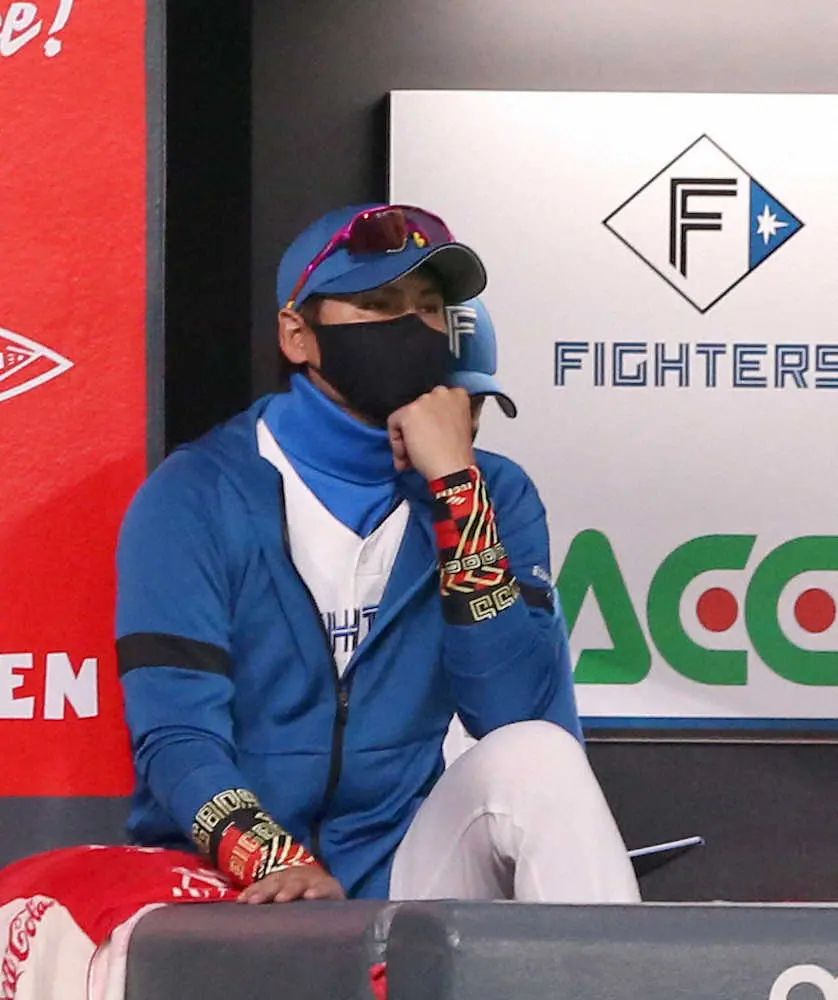 【画像・写真】新庄監督　両リーグ最速40敗も…楽天との2連戦へ前向き「地方球場になるので流れも変わるでしょう」