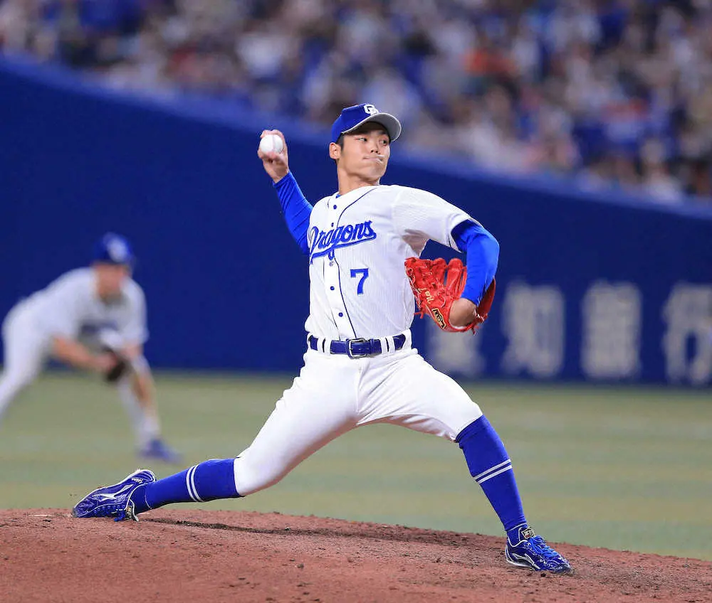 【画像・写真】落合博満氏　投手・根尾に言及「苦労すると思います」「ピッチャーは大変な職業」