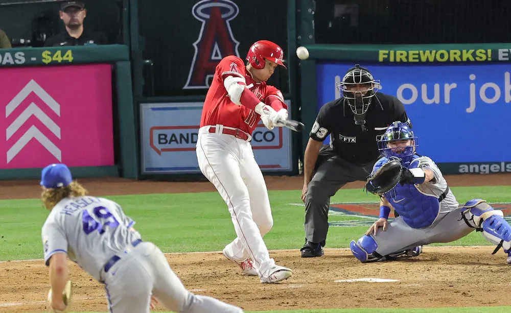 【画像・写真】大谷翔平　8試合34打席ぶり“180キロ弾丸”14号3ラン！6回に打った瞬間、確信の豪快追い上げ弾