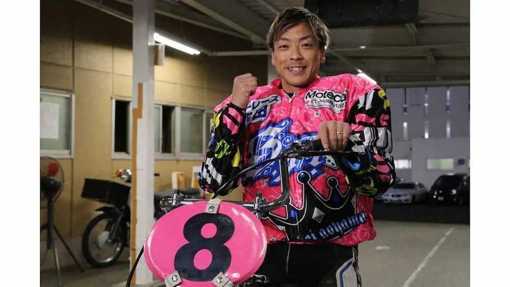 始球式を行う千葉県出身のオートレーサー青山周平