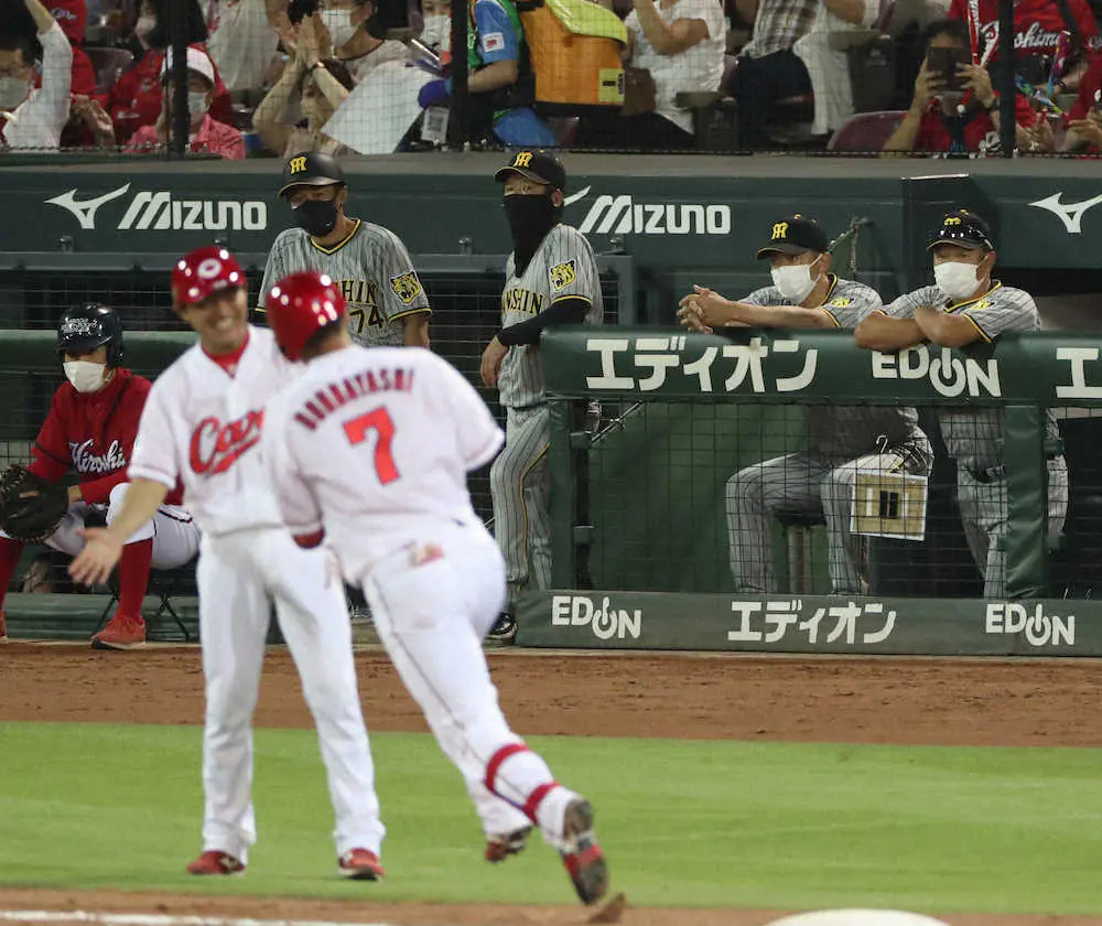 【画像・写真】“コイしか勝たんやん”　阪神ドローで広島戦の連敗ストップならず　9回追いつくも勝ち越し逃す