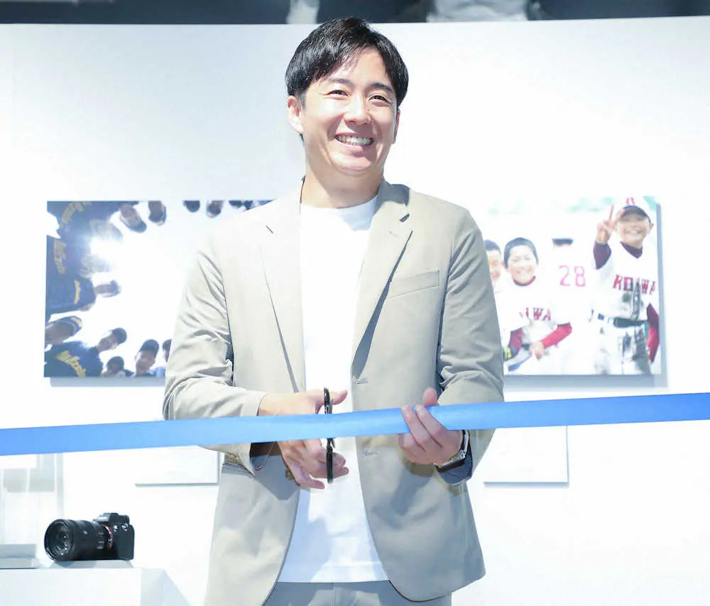 【画像・写真】斎藤佑樹氏初の写真展「引退後の景色」が銀座でスタート　今後の活動に意欲「斎藤佑樹だから撮れる写真を」