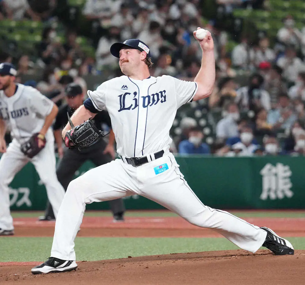 【画像・写真】西武・エンス　5回1安打無失点と好投も…左足に打球直撃の“アクシデント”で降板