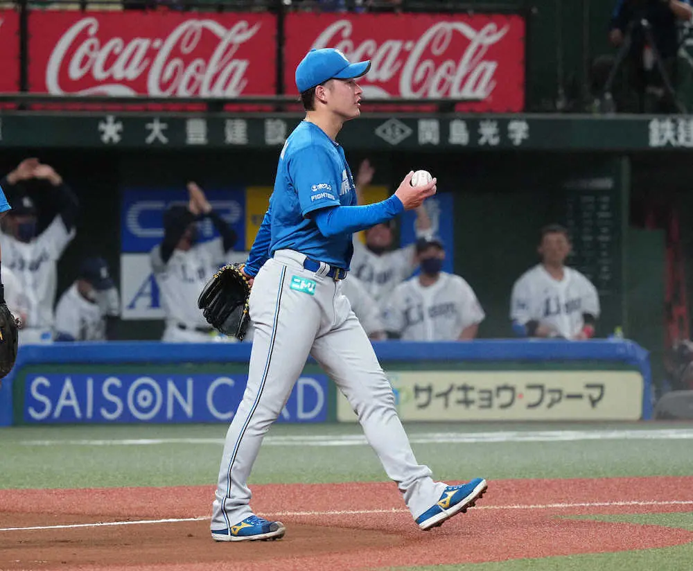 【画像・写真】日本ハム・新庄監督　4カード連続負け越しで今季ワースト借金19…輝星は3回3失点で“3連敗”