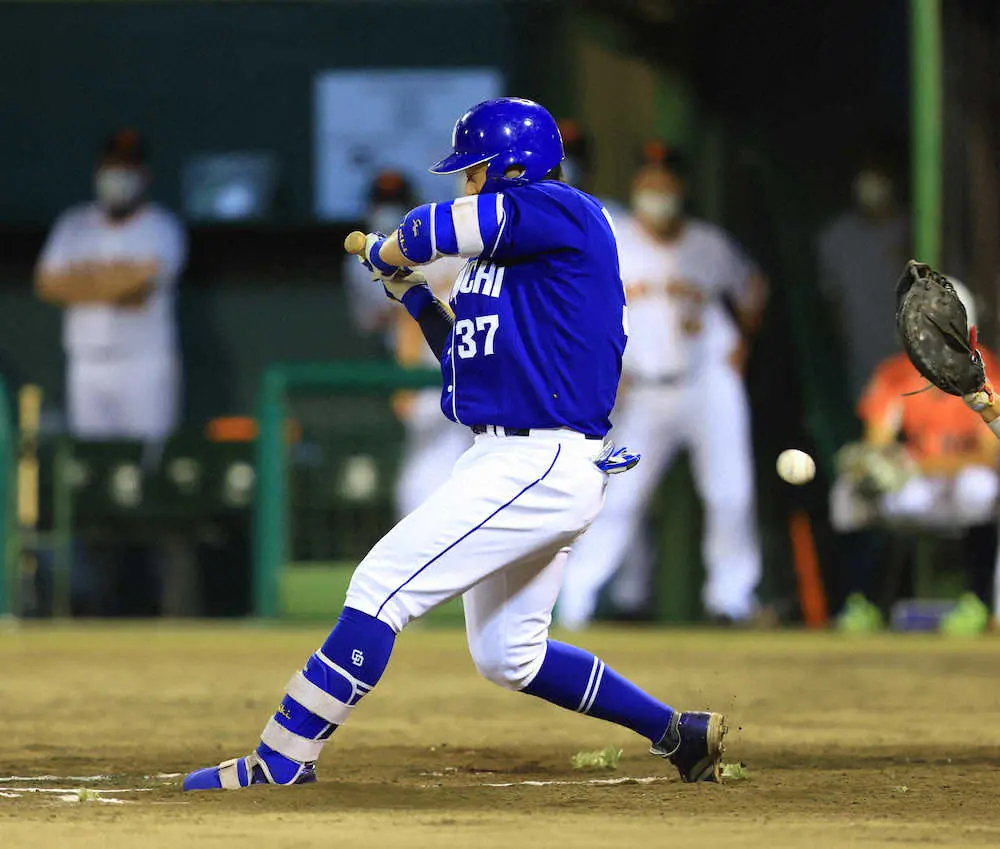 【画像・写真】中日、執念連敗ストップ!　立浪監督「全員でつかんだ勝利」延長10回に三ツ俣が押し出し死球