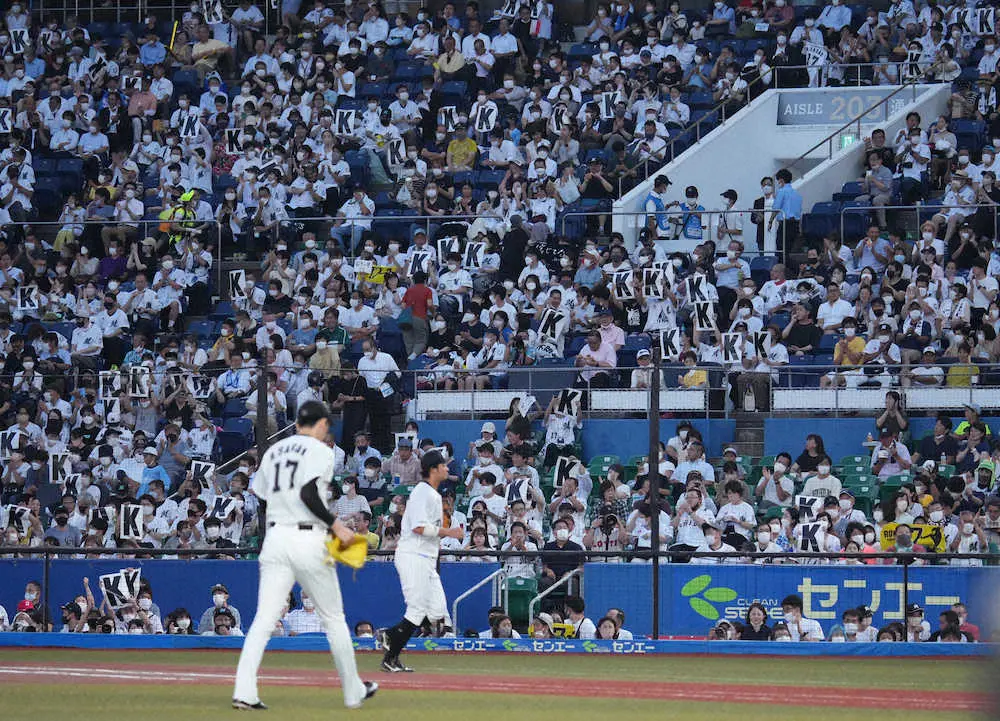 【画像・写真】ロッテ・朗希　「マメがつぶれて…申し訳ない」出血で緊急降板　異次元4回10奪三振で無失点も