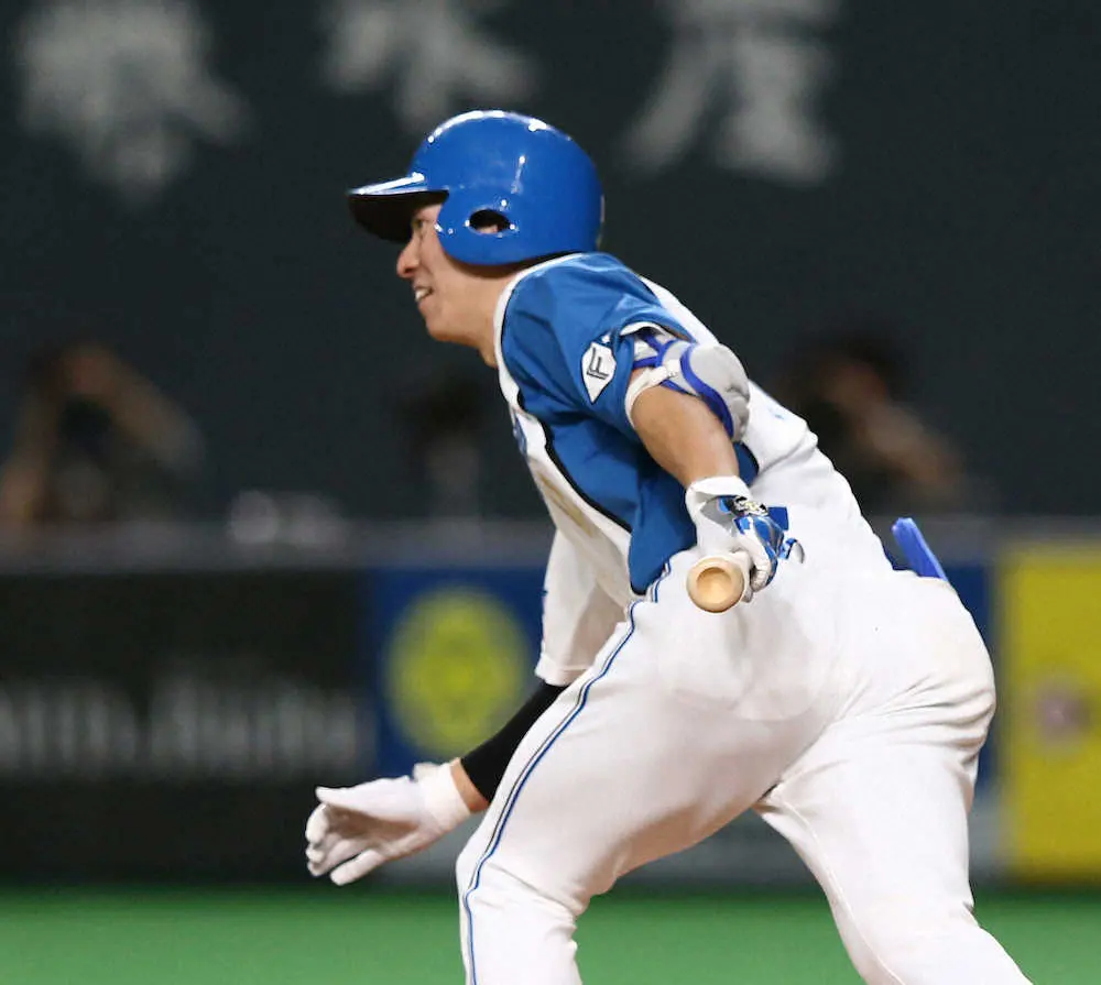 【画像・写真】日本ハム　初回に由伸から先制！近藤、野村連打から打率首位の松本三ゴロ“快足勝ち”リプレー検証も