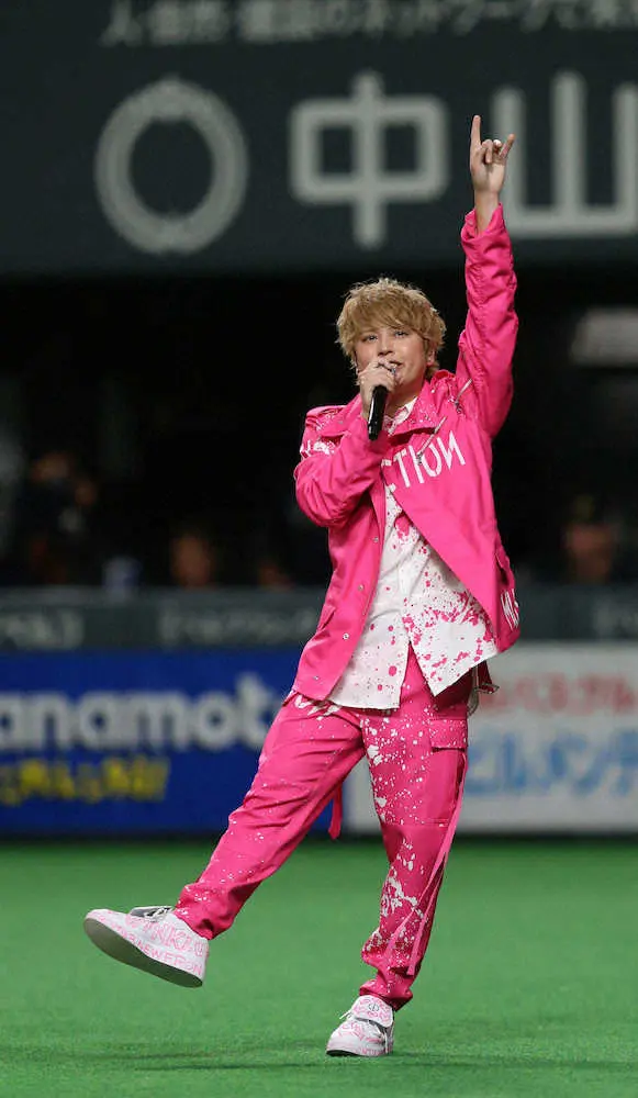 【画像・写真】手越祐也が日本ハム―オリックス戦にゲスト来場「気持ち良かった」　新庄監督ともあいさつ「いいにおいが」