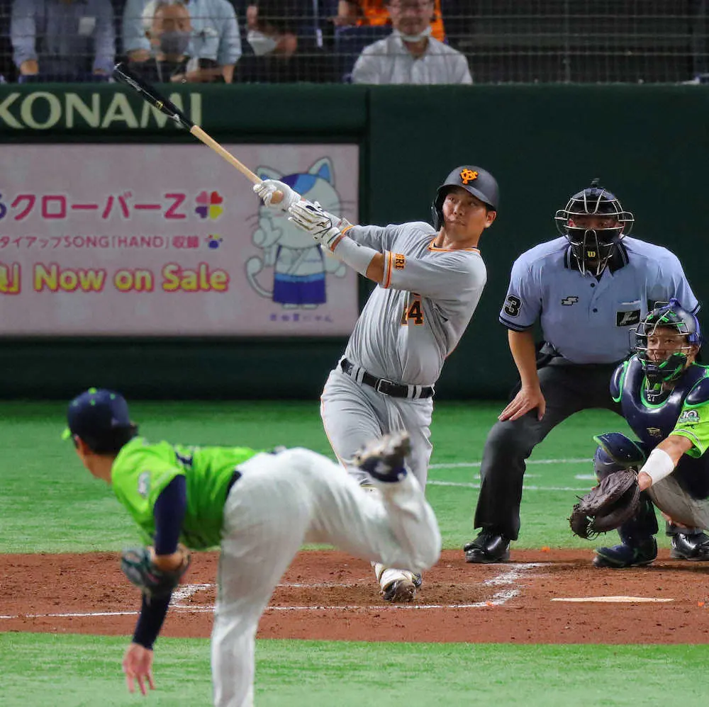 【画像・写真】巨人・大城　プロ初の3戦連発！「いい追加点に」ヤクルト小川撃ち6号ソロで4回に勝ち越し
