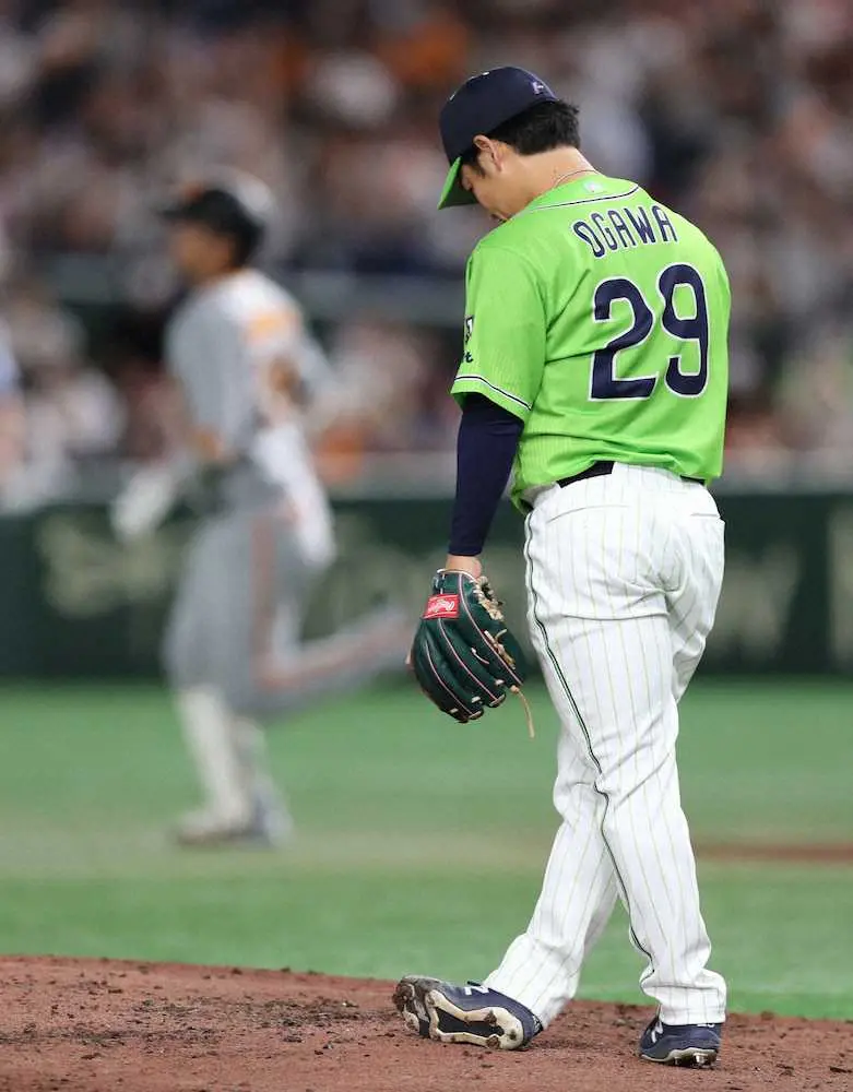 【画像・写真】ヤクルト　巨人に延長10回サヨナラ負け…約2カ月ぶりの連敗で連続勝ち越しプロ野球新記録樹立ならず