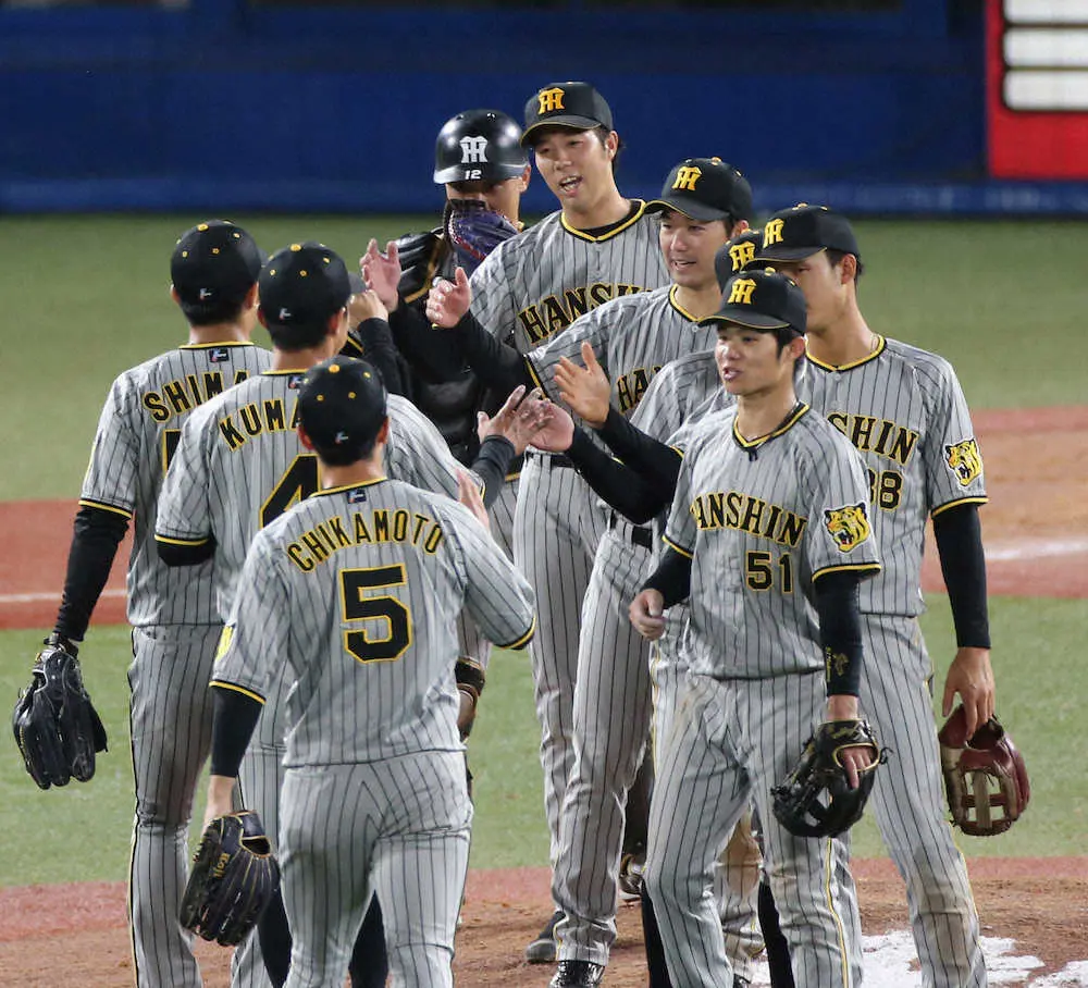 【画像・写真】阪神・青柳　今季2度目完封で圧巻のリーグ“5冠”「僕たちは優勝目指して上がっていく」