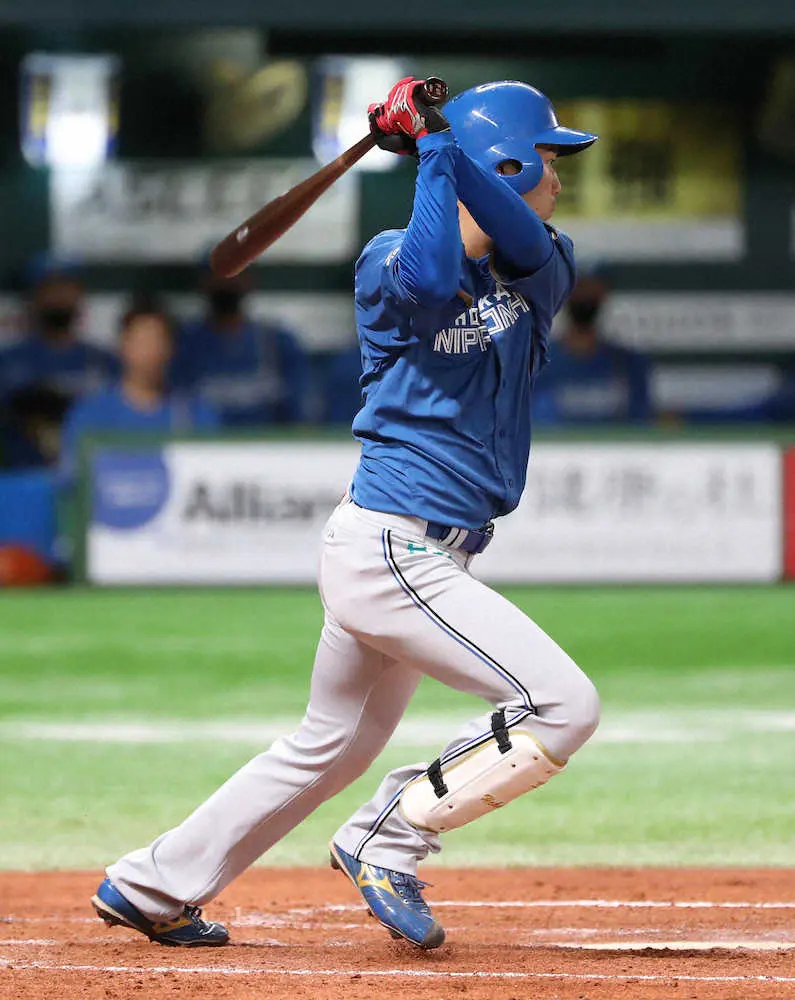 【画像・写真】日本ハム・宮田が3年目でプロ初安打　亡き父思い「何か力が働いたのかもしれない」
