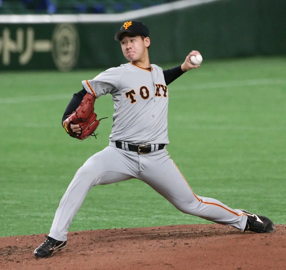 【画像・写真】巨人　育成左腕・井上温大の支配下登録発表「1軍でのプロ初勝利を最初の目標にして頑張っていきたい」