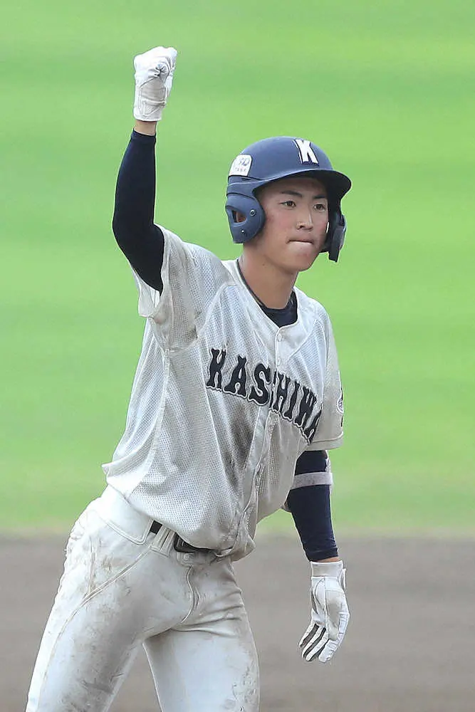 【画像・写真】市柏、栗原兄弟の活躍で2回戦突破！兄・泰人の逆転打に弟・塁人のセーフティースクイズ