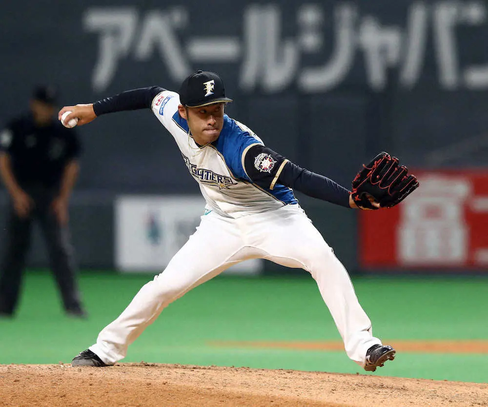 【画像・写真】ソフトバンクが緊急補強　元・日本ハム秋吉獲得発表　離脱又吉の代役として期待