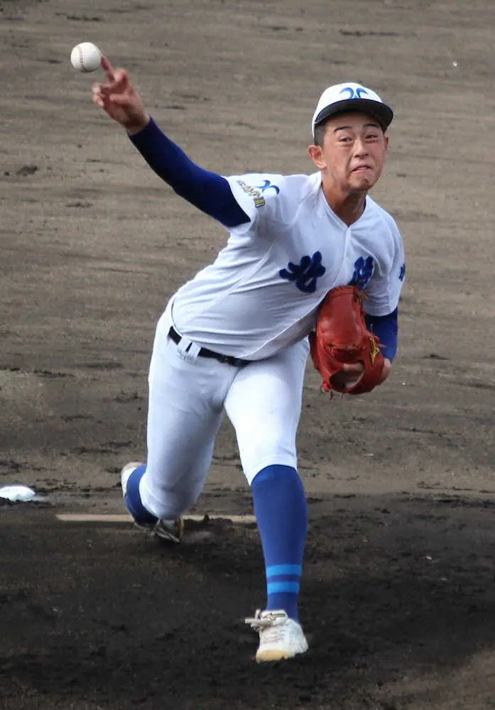 【画像・写真】北陵のエース・真木が2日がかりの1失点完投　佐賀北との雨による継続試合制し2年ぶり8強