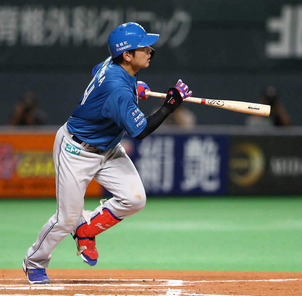 【画像・写真】日本ハム・野村がV二塁打　新庄監督からの捕手転向案には「びっくり100％」