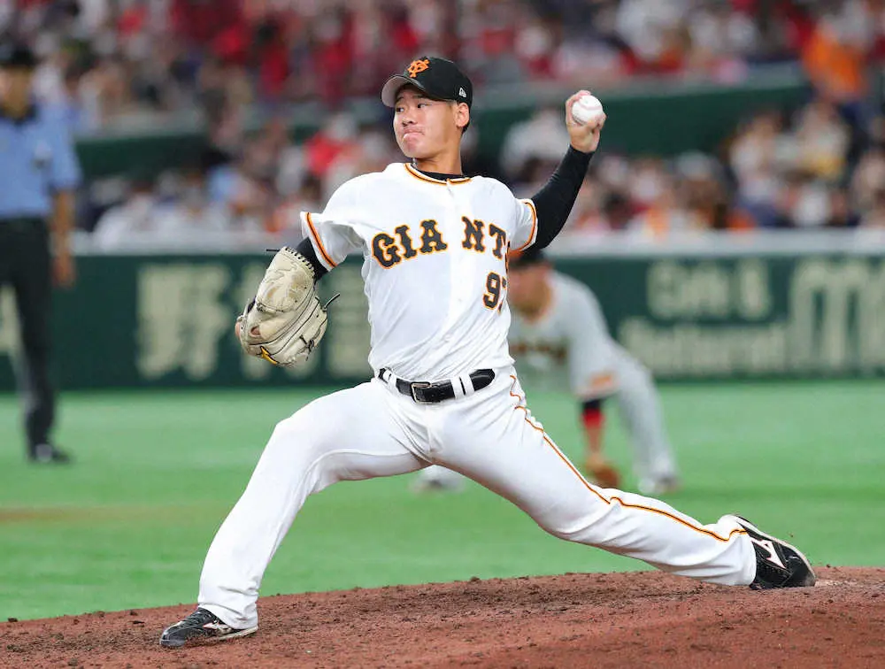 【画像・写真】巨人・井上　プロ初登板3回1安打0封　11日に支配下登録　桑田コーチ「先発で投げさせてあげたい」