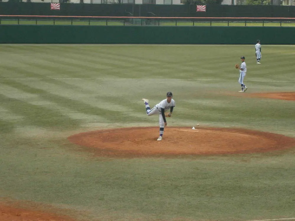 【画像・写真】横浜創学館16強　今夏初先発エース遠藤が4失点完投