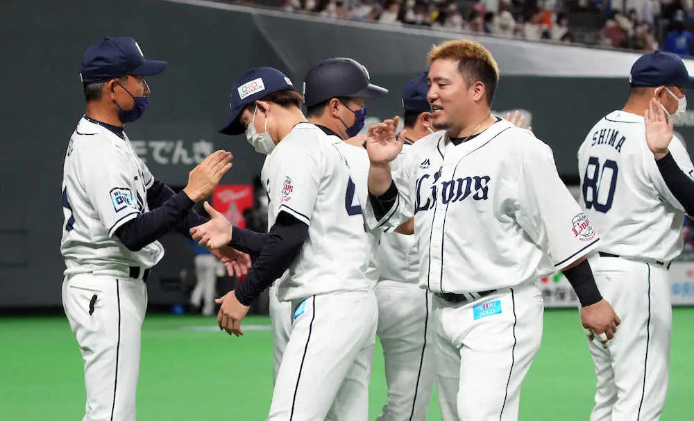 【画像・写真】西武が今季初首位「サブマリン」与座で浮上　リーグ制覇した19年以来の貯金8