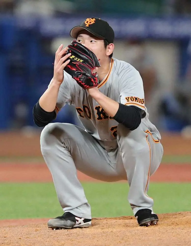 【画像・写真】巨人・戸郷　6回途中5失点「全てが反省」、再び5位転落に原監督「仕掛けがちょっと遅かった」